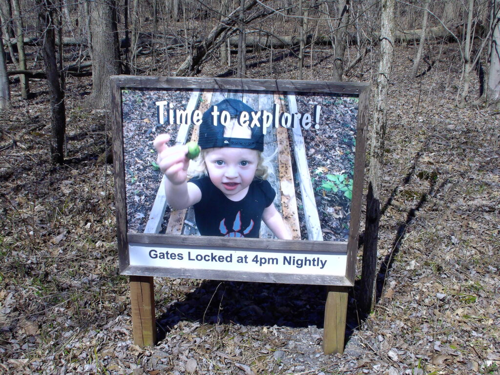 Heartland Forest closes at 4 signsa